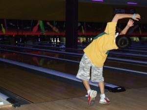 thm_Wing Bowling Night (4).jpg